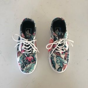 NWB Vans 1.5+ Tropical Floral Iso
